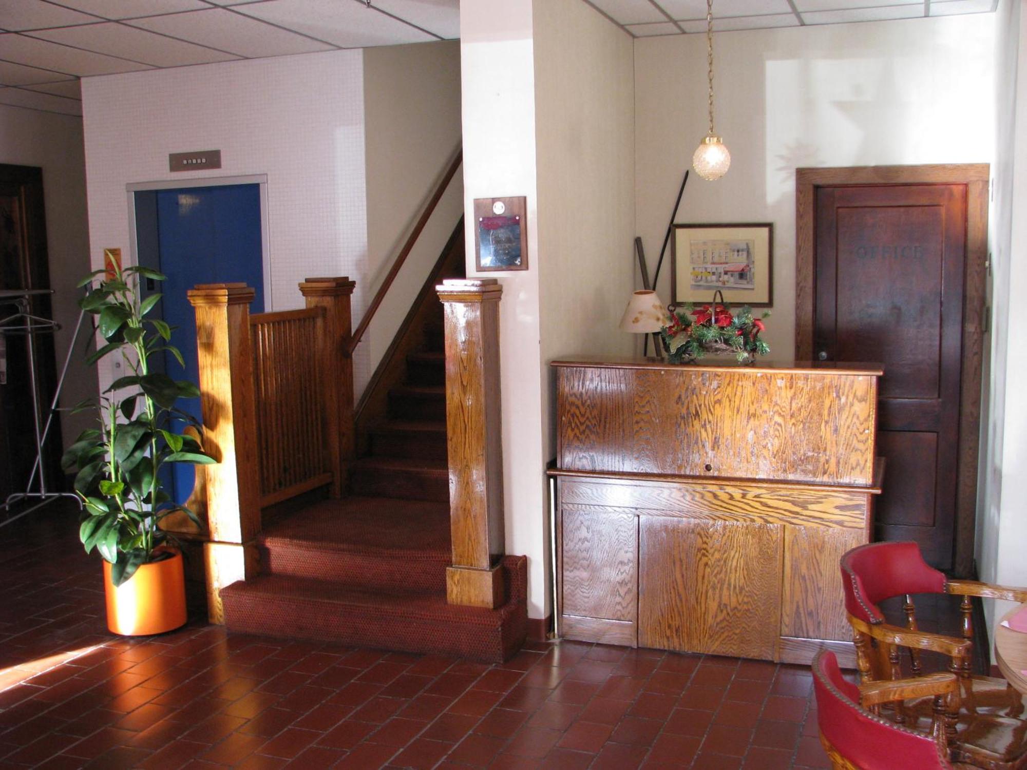 Old National Hotel Бат Экстерьер фото